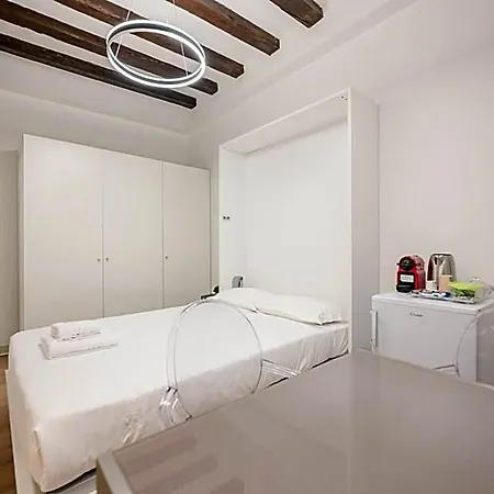 Rialto 707 Nocleg ze śniadaniem 4*