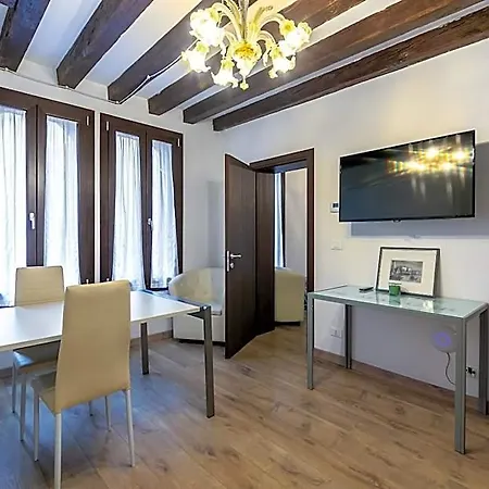 Nocleg ze śniadaniem Rialto 707 4*