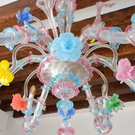 Alojamento de Acomodação e Pequeno-almoço Rialto 707 Veneza