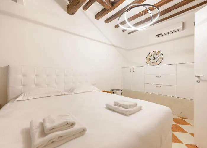 Rialto 707 4* ונציה