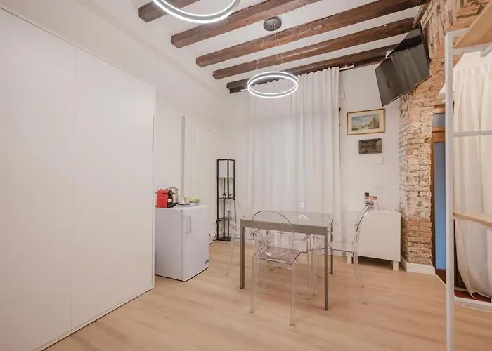 Rialto 707 Nocleg ze śniadaniem
