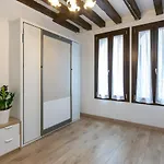 Bed & Breakfast Rialto 707