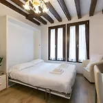 Bed & Breakfast Rialto 707
