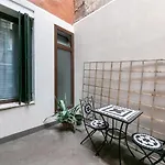 Rialto 707 Bed & Breakfast 4*