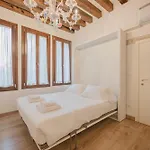 Bed & Breakfast Rialto 707 4*
