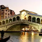 Rialto 707