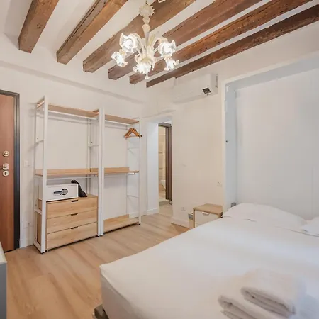 Rialto 707 Bed & Breakfast Venedig