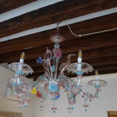 Rialto 707 Bed & Breakfast 4*