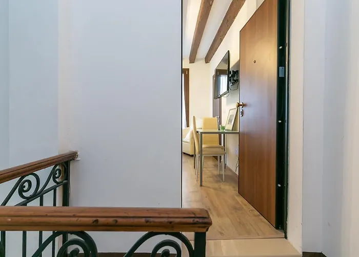 Bed & Breakfast Rialto 707 Venedig