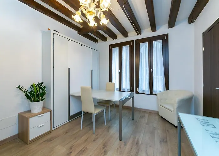 Rialto 707 Bed & Breakfast