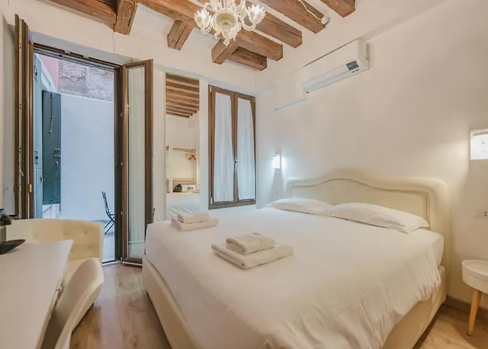 Bed & Breakfast Rialto 707 4*