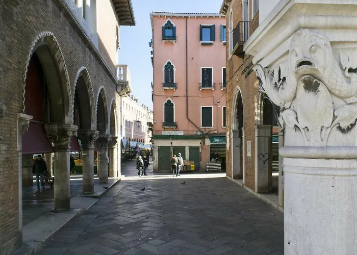 Rialto 707 4* Venedig